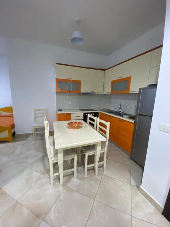Apartament 1+1 me qira ne Laprake!