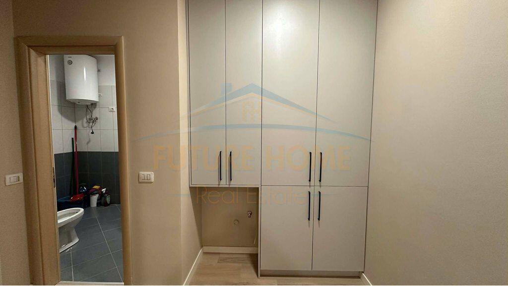 Shitet , Apartament 2+1 Unaza e Re ,Tirane