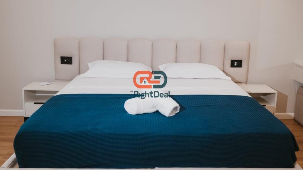 Ne Myslym Shyr, Jepen Me Qira Dy Garsoniere, Totalisht Te Investuara !!!