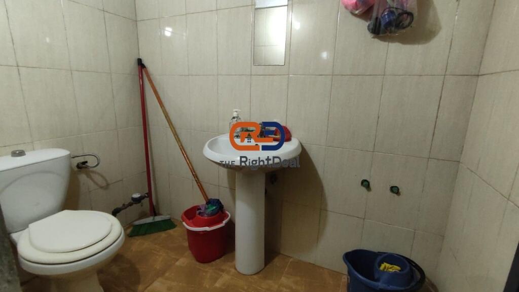 A Kodra E Diellit, Viene Affittato Un Negozio Adatto Per Diverse Attività Commerciali!!