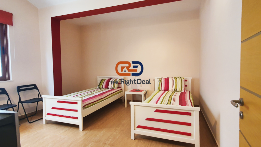 Te Kodra E Diellit,Shitet Vile Kater Kateshe Me Lokacion Perfekt!!