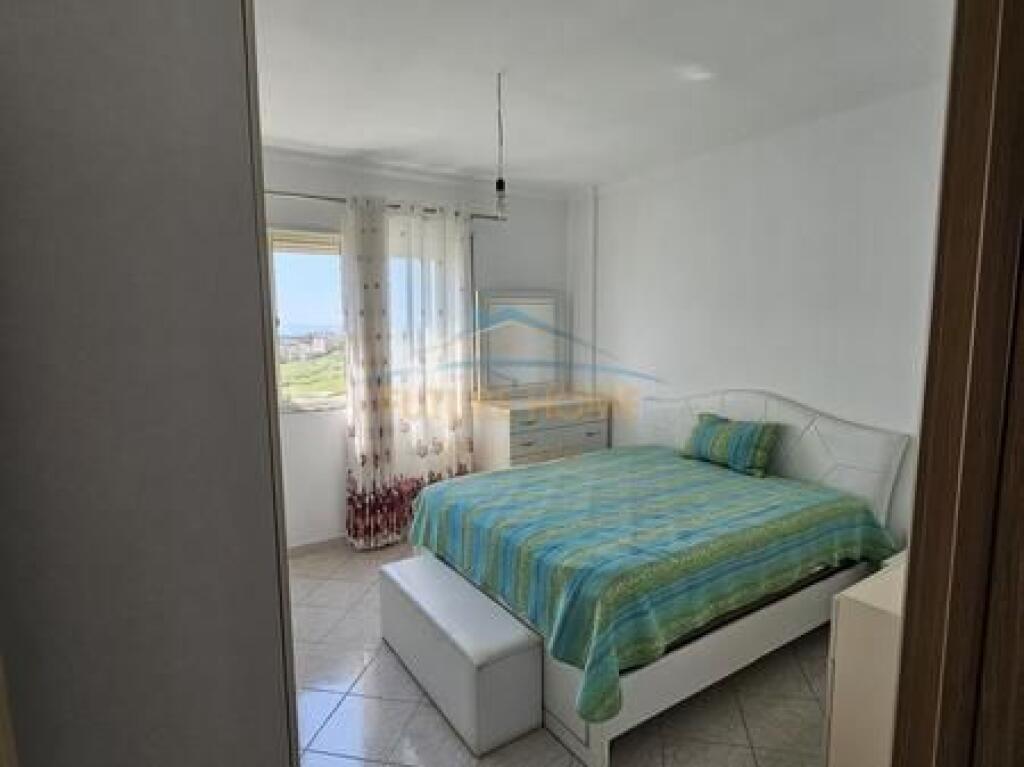 IN VENDITA, APPARTAMENTO 2+1, A FRESK, Tirane