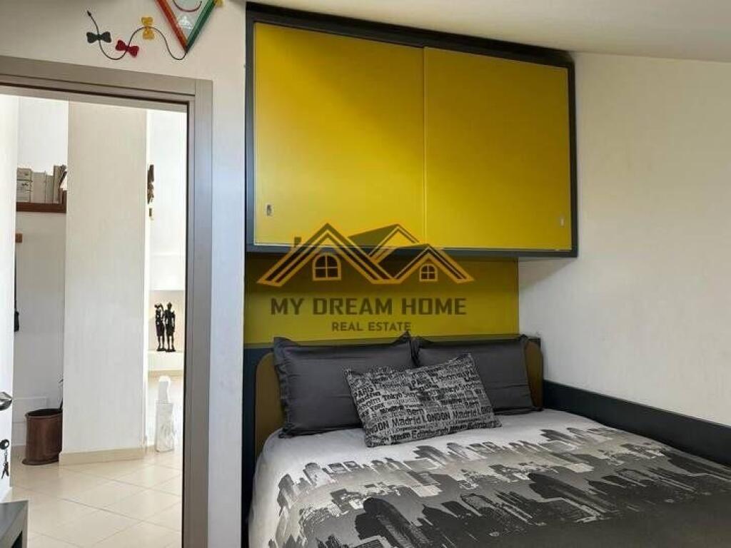 SHITET VILE 4 KATESHE NE QENDER TE DURRESIT PRANE GJYKATES !