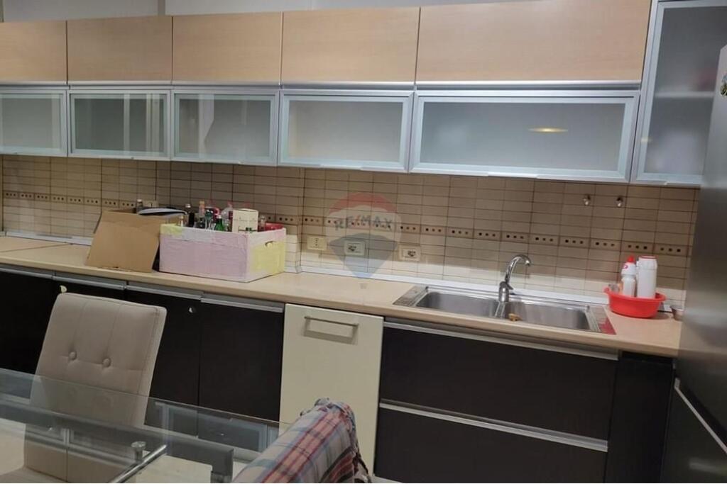 Apartament më Qira te Rruga e Kosovarëve,