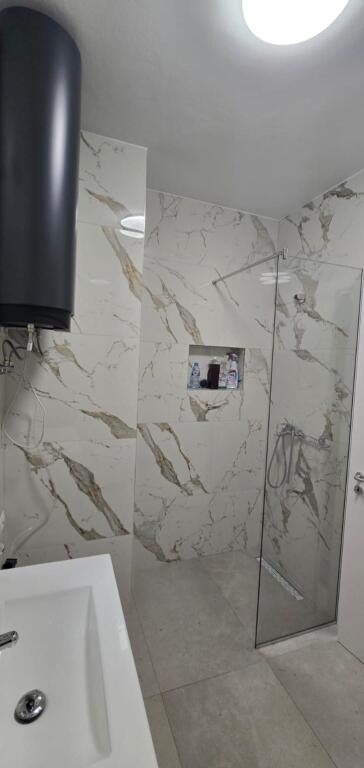 Apartment 1+1 for rent near Zogu i Zi!