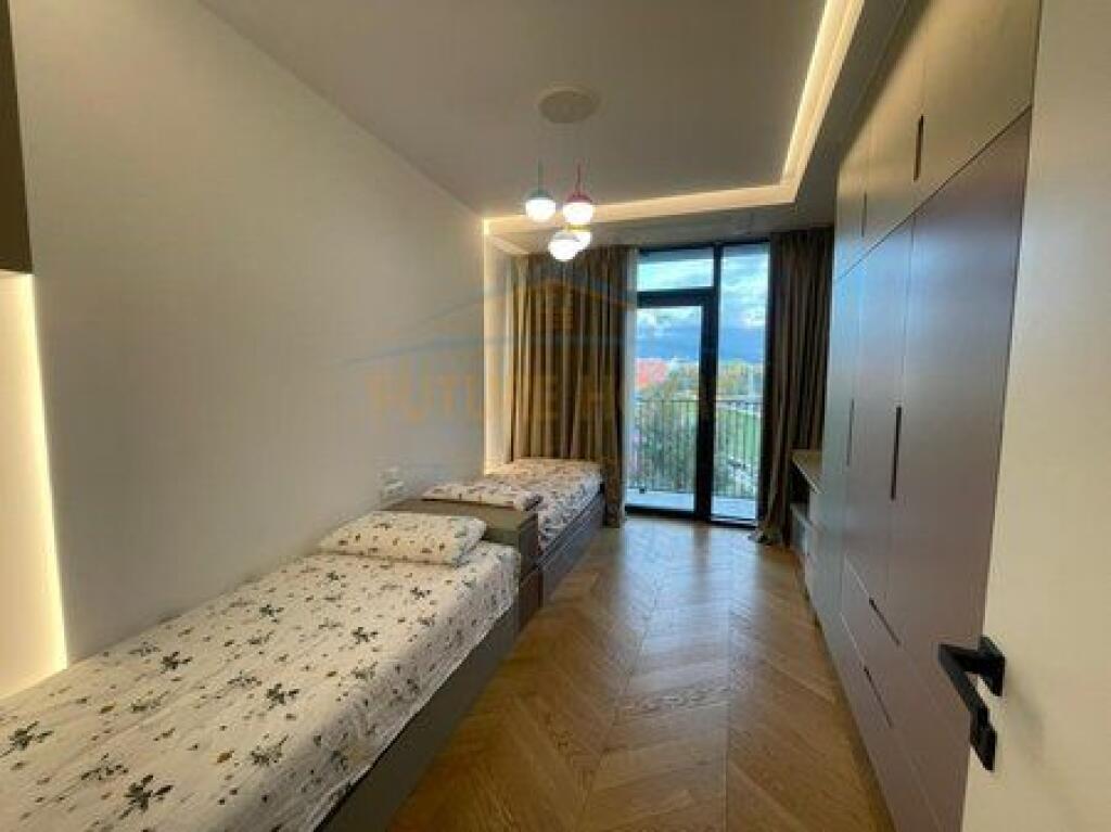 Qera, Apartament 2+1+POST PARKIMI, Lake View Residences