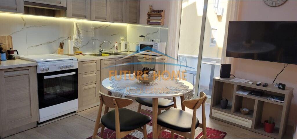 Qira, Apartament 2+1, Rruga Mine Peza, Qender, Tirane