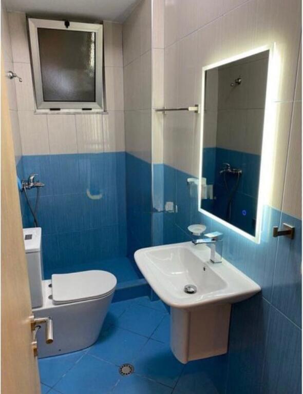 APARTAMENT 2+1 PER SHITJE TEK KOMUNA E PARISIT