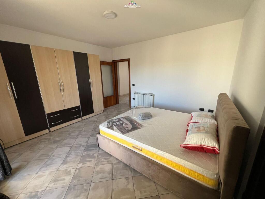 Vile Me Qera 3+1 Tek Qytet Studenti (ID BV22529) Tirane