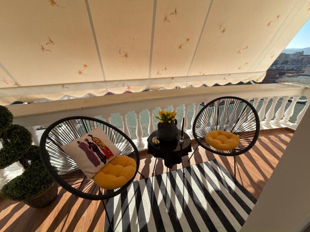 Shitet Apartament 1+1 Mozaiku i tiranes