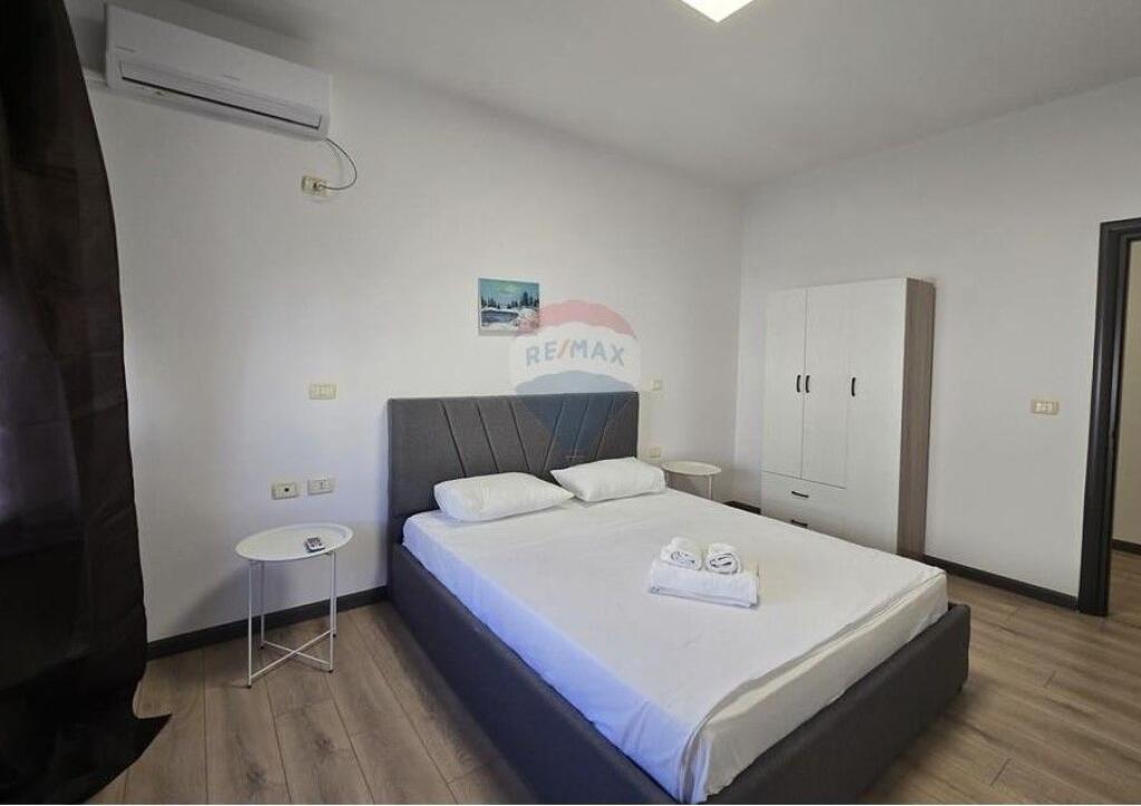 Shitet Apartament 2+1 Komuna e Parisit (530191072-44)