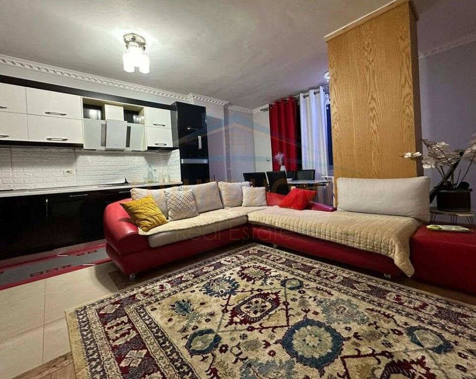 Apartament 2+1+2+PARKIM , Unaza e re