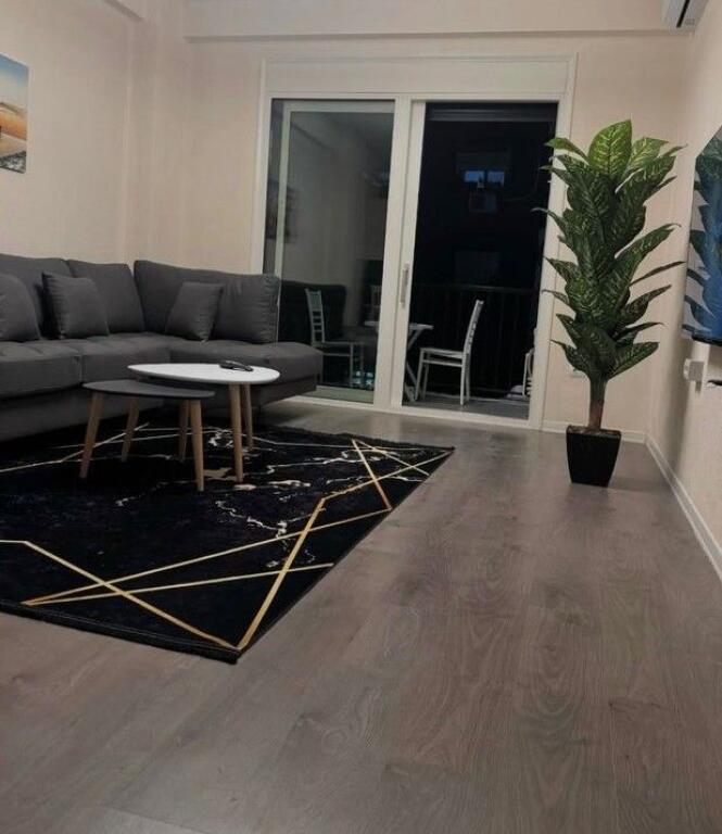 Apartament 1+1, Rruga e Kosovareve