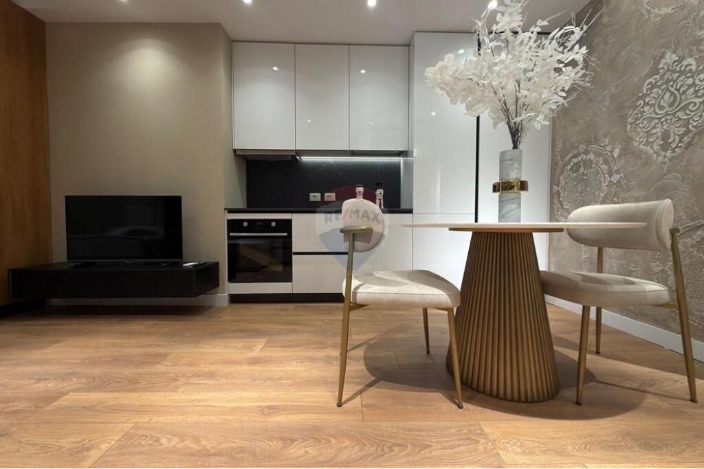 Studio per shitje Sheshi Skënderbej