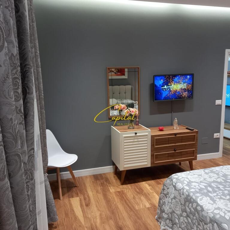 APARTAMENT ME QERA 1+1 SHESHI WILLSON 750 EURO