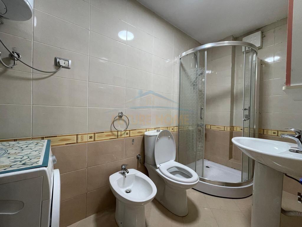 Rent, Apartment 2+1+2+Parking space, Dry Lake, Tirana.