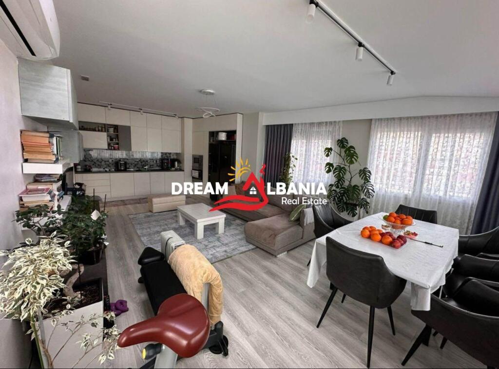 Apartament 3+1+2 Garazhe Ne Shitje Ne Fresk (ID 4131479)