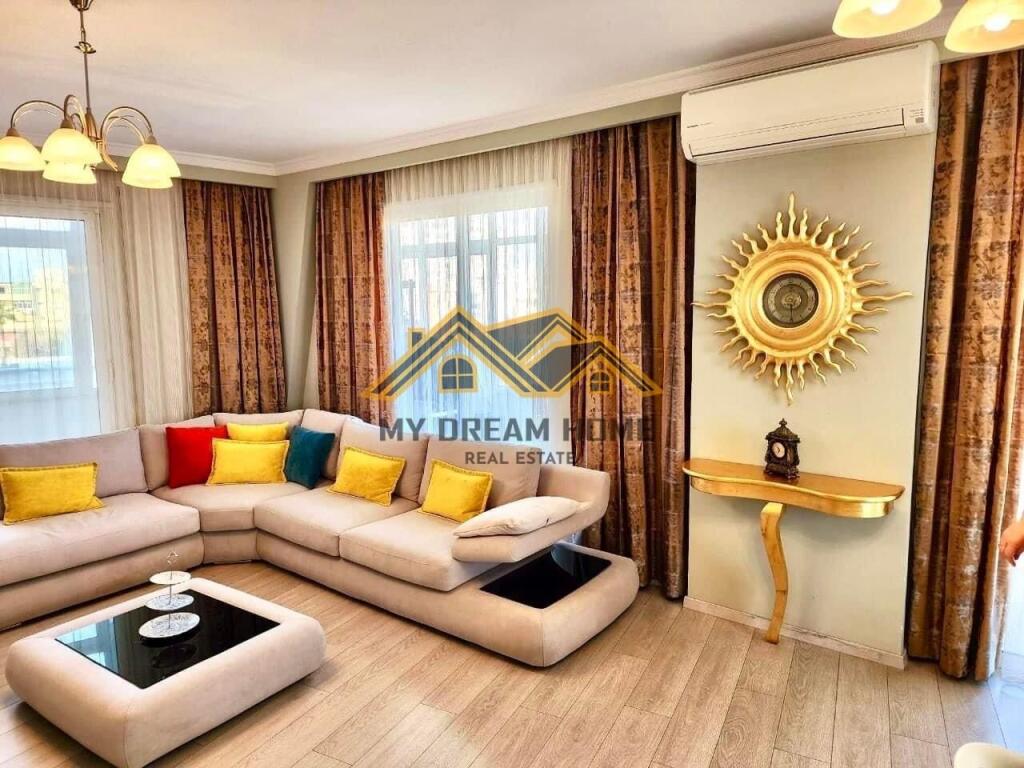 AFFITTASI APPARTAMENTO 2+1 NEL CENTRO DI DURAZZO!