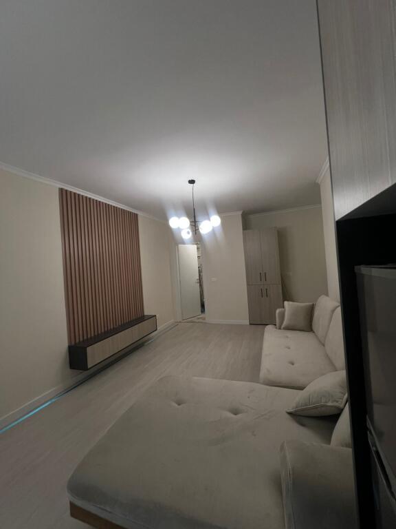 Shitet Apartament 1+1 –Pamje deti-  Vollga, Durrës