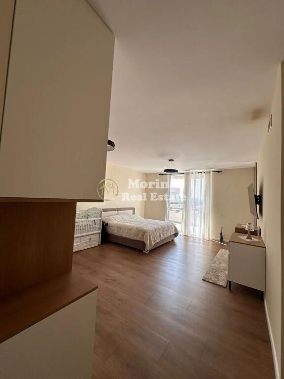 Qera, Apartament 3+1+2+Blk+Palester+post parkimi, Fresk,1000 Euro €