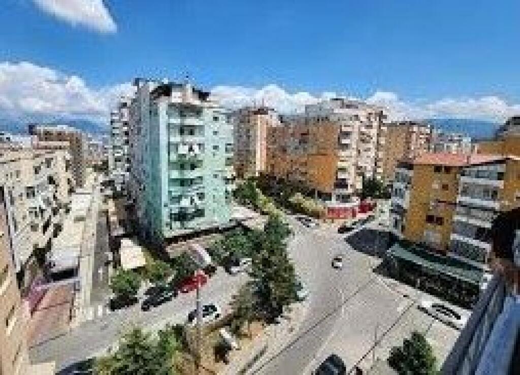 SHITET APARTAMENT 1+1 KOMUNA PARISIT