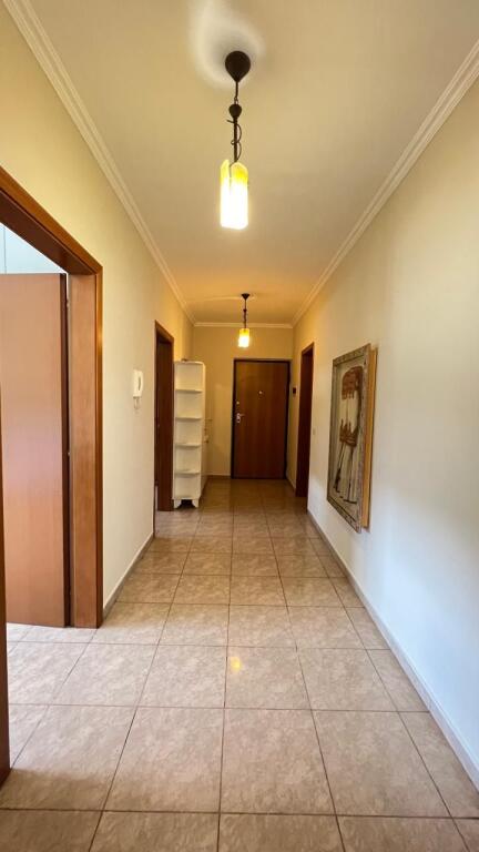 2+1 Apartment for rent near the Artistic High School!