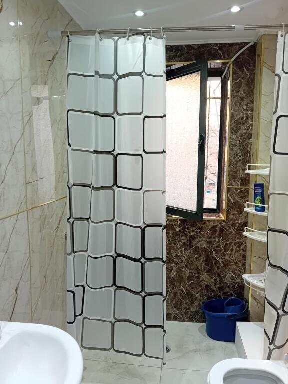 🏡 Apartament me Qira – 1+1, Ish Rruga e Durrësit