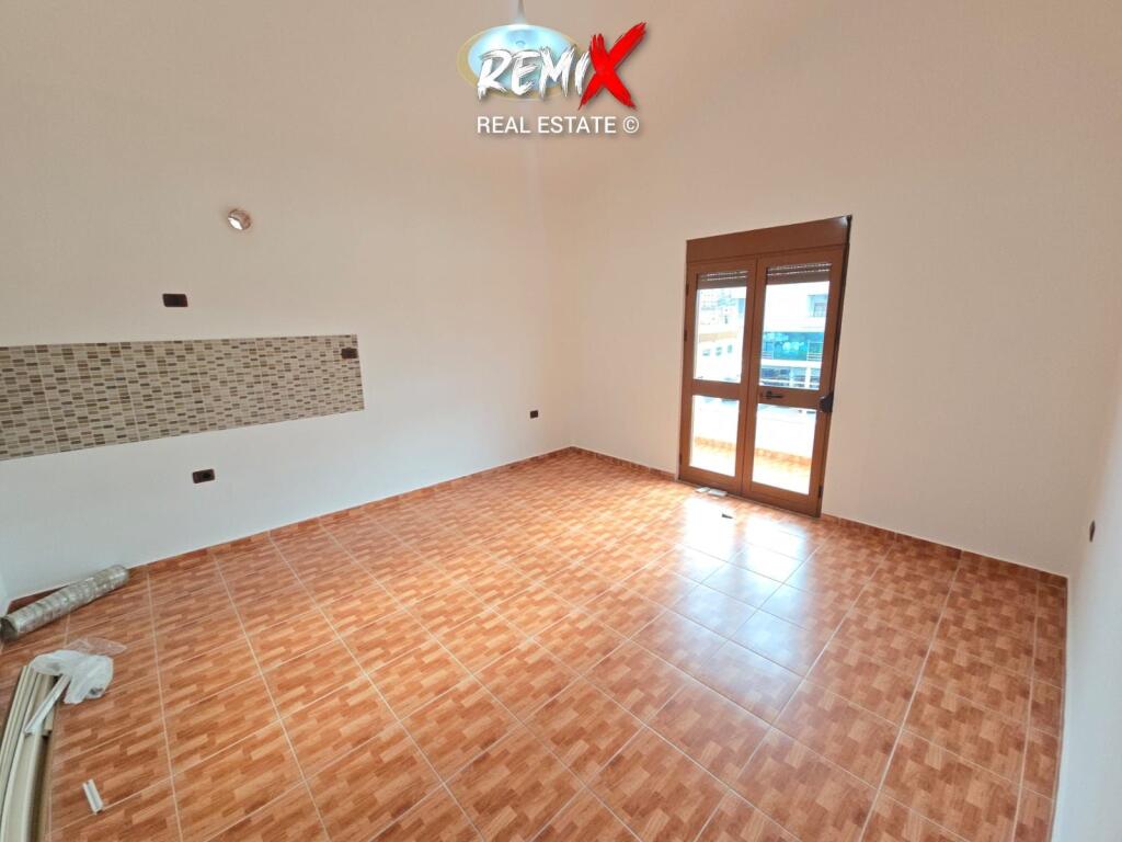 FOR RENT APARTMENT 4+1+2 IN PLEPA DURRES