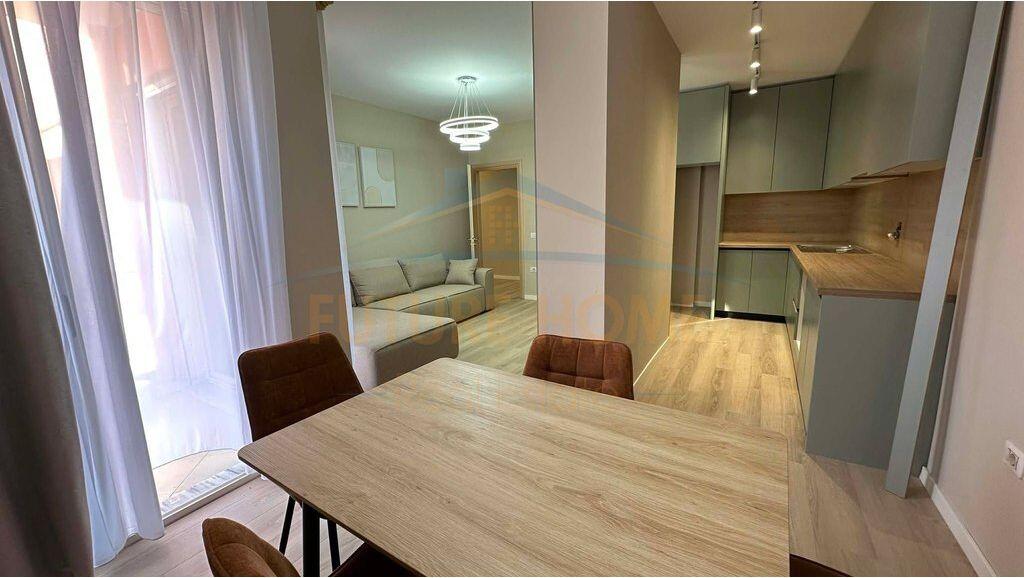 Shitet , Apartament 2+1 Unaza e Re ,Tirane