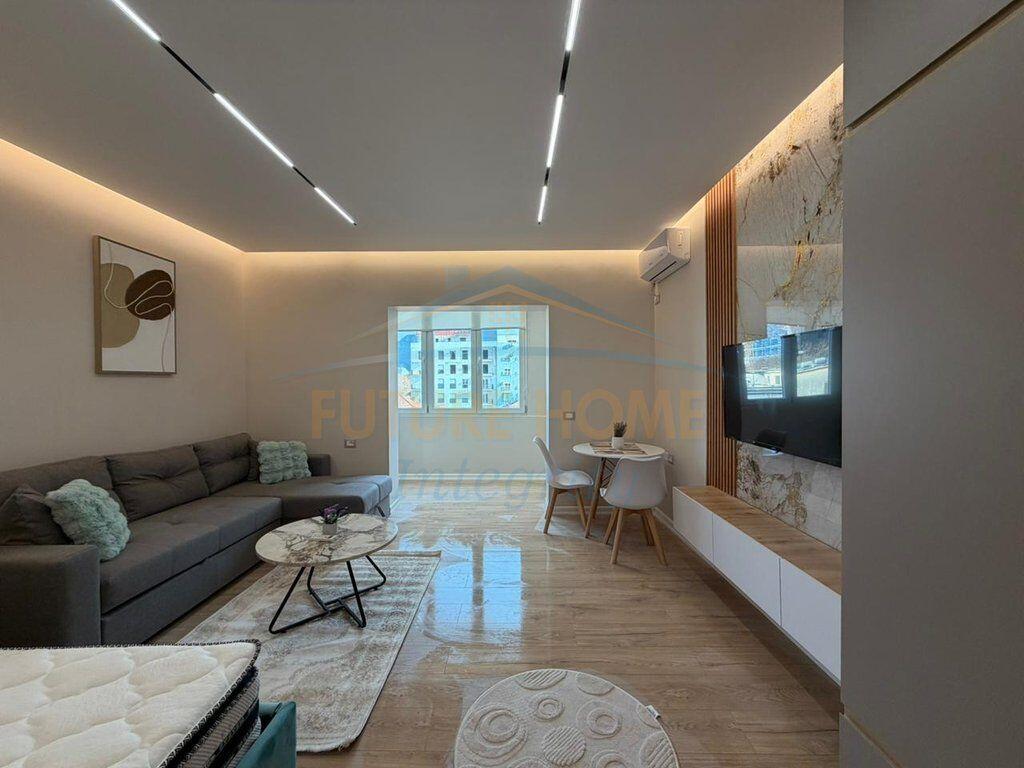 For sale, Studio apartment, Barrikadave Street, Tirana.