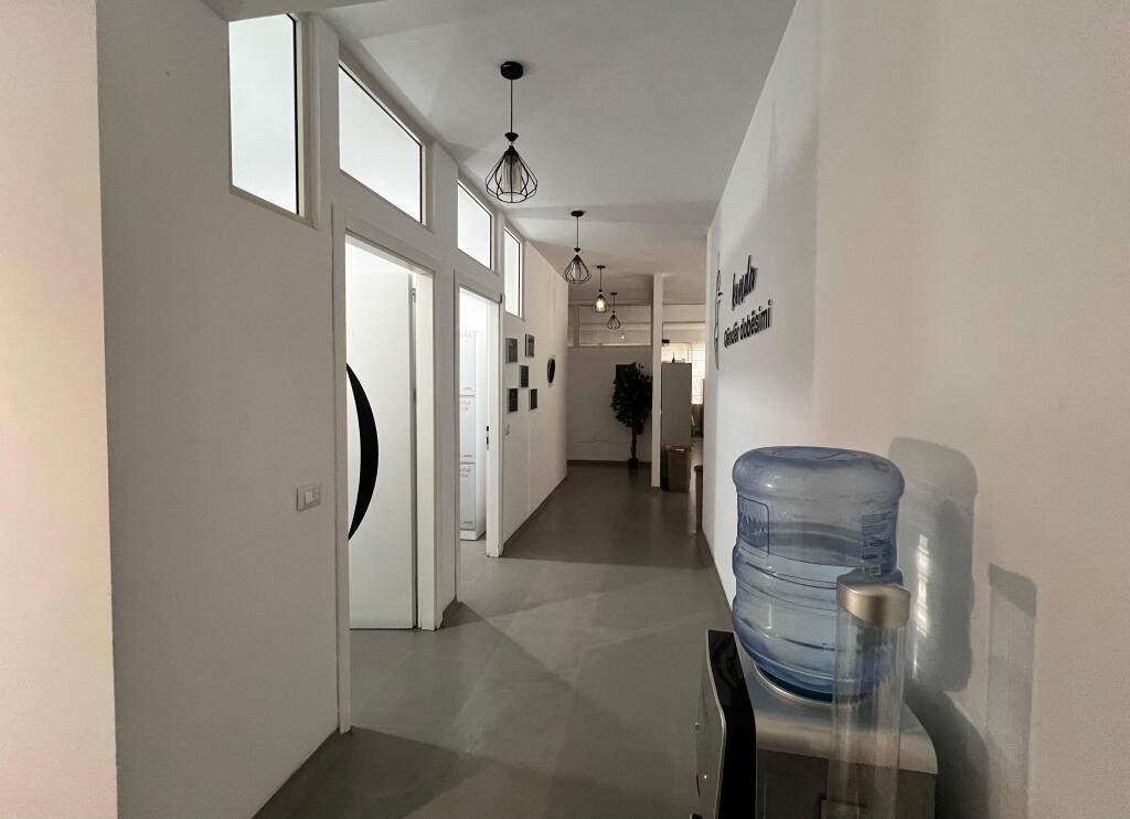 Negozio in affitto vicino al Lago Secco!