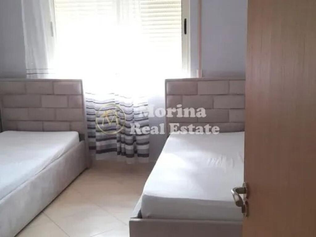 Apartament 1+1, Spitali Amerikan 3, 400 Euro/Muaj.