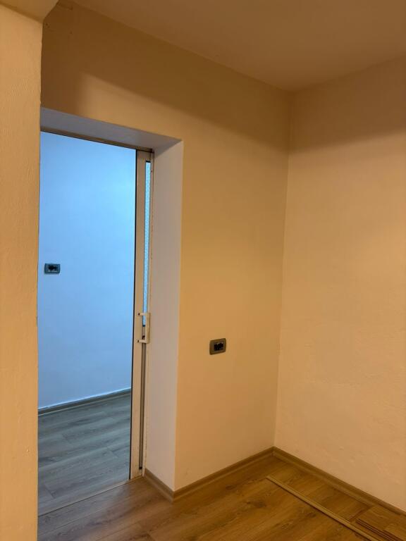 📍 Ekskluzive – Apartament 2+1 me qira tek fusha Ali Demi
