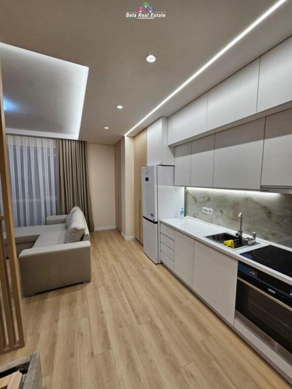 Garsoniere me Qera tek 5 Maji (ID BG151) Tirane