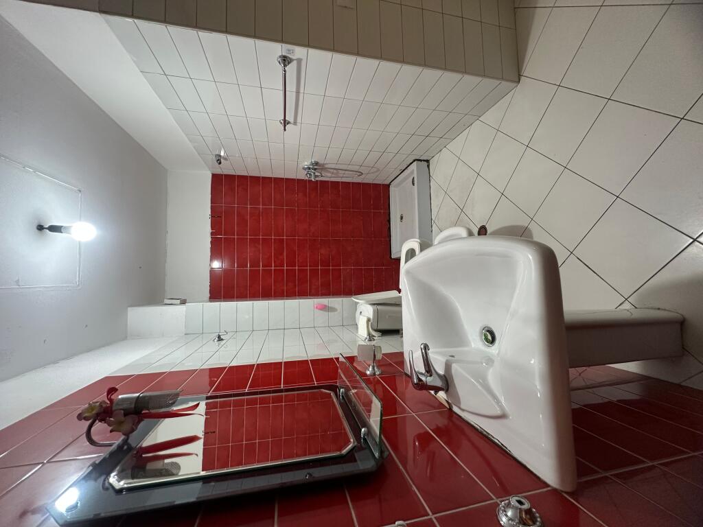 Apartment 1+1 for rent Near Ali Demi Field, Empty 🏷️30,000 Leke