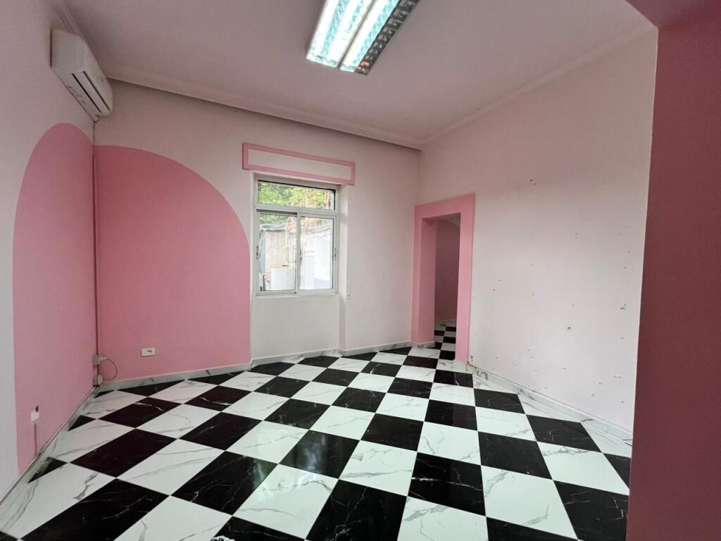 Bllok, negozio in affitto, Via Ibrahim Rugova!
