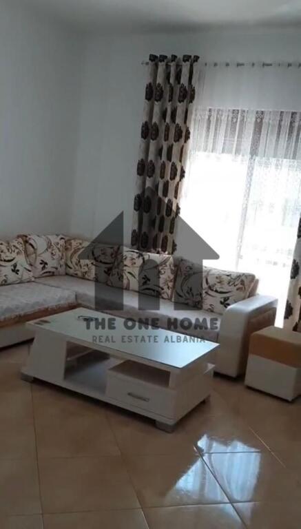 Rent 1+1 Electric Market.