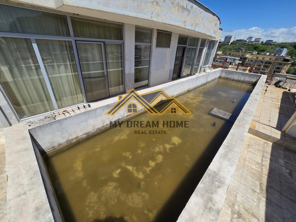 SHITET APARTAMENT 2+1+2+VERAND ME PISHIN TEK SHKEMBI I KAVAJES!!