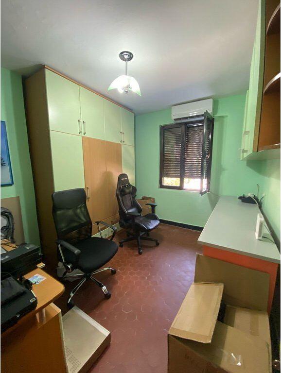 Affitto, Appartamento 2+1, Myslym Shyri, Tirana.