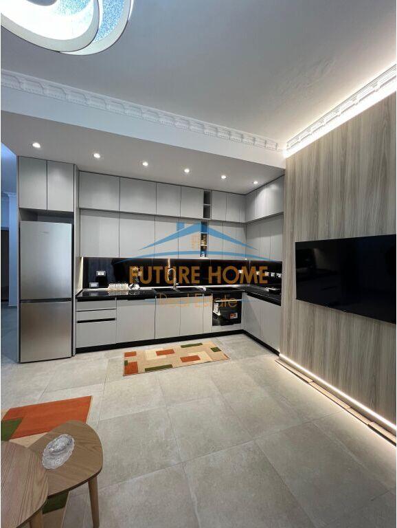 Qera, Apartament 2+1, Qendër, Tiranë .