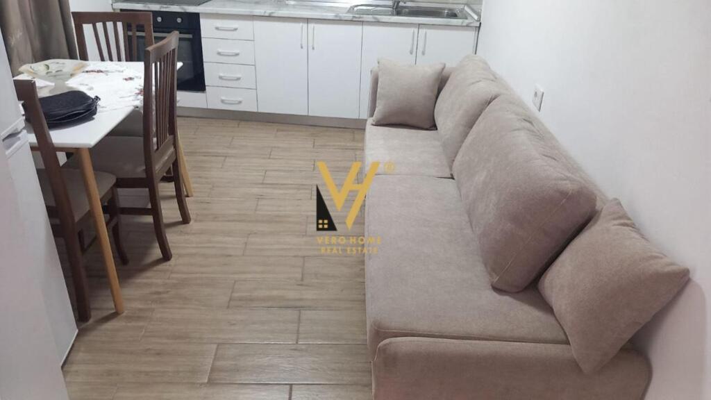 APARTMENT 1+1 FOR RENT ON BARDHOK BIBA STREET 60,000 LEKE