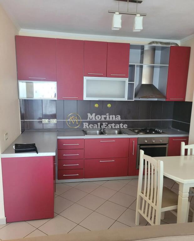 Apartament 1+1, Komuna e Parisit, Rruga Robert Shvarc, 167000 euro