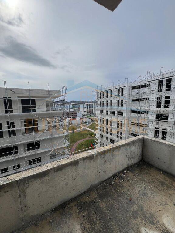 Shitet, Apartament 2+1, Univers City, Tiranë