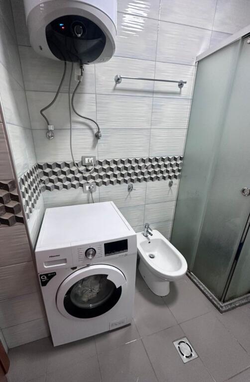 apartament 1+1 me qira ne Yzberisht