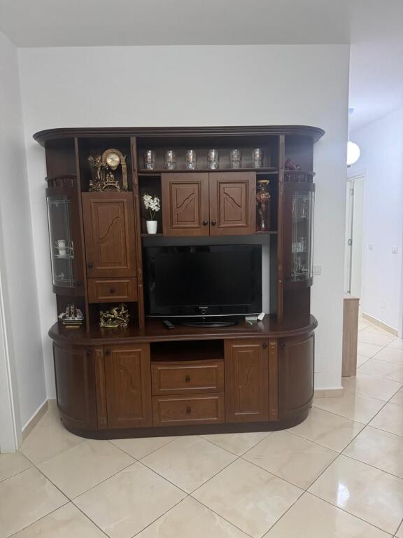 🏡 Jepet me Qira – Apartament 2+1+2 📍 Don Bosko💶 Çmimi: 600 € / muaj