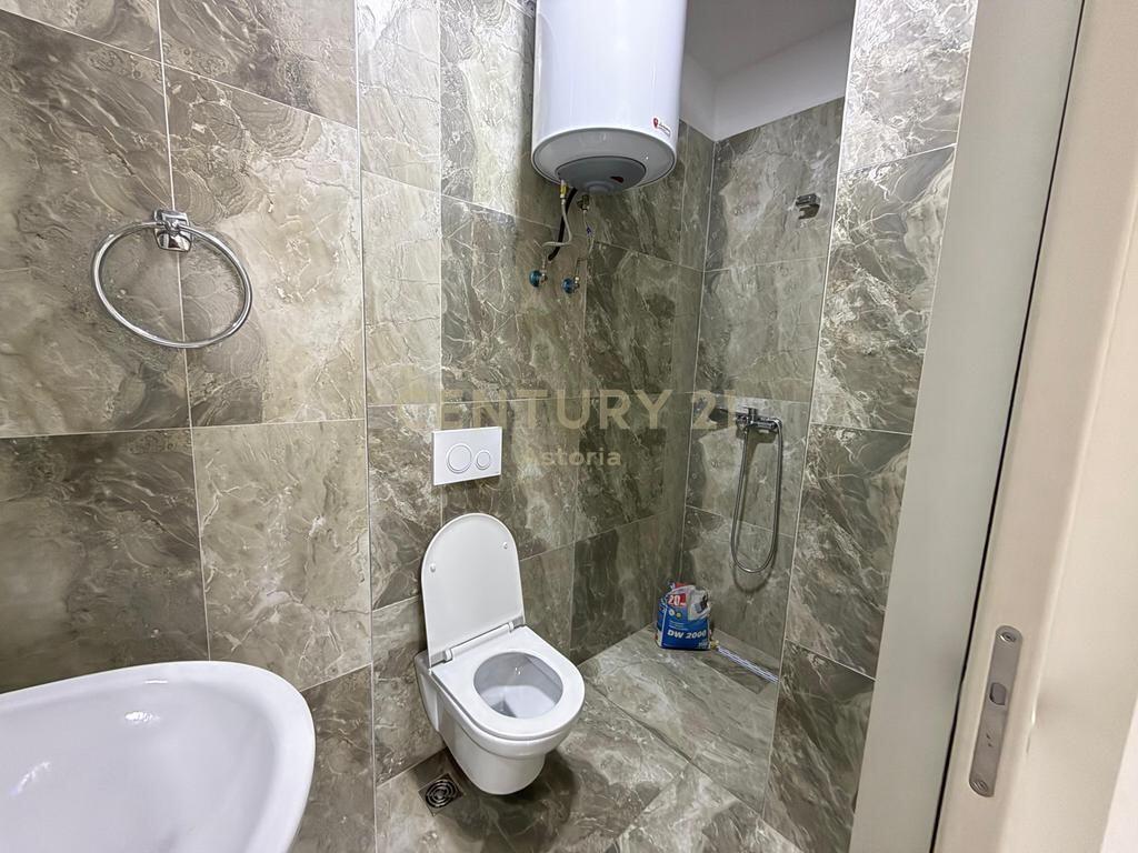 AMBIENTE PER UFFICI 2+1+2 "FUTURE HOME RESIDENCE", ASTIR 600 € /Mese