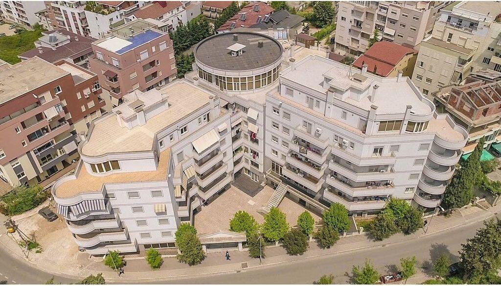 FRESK – SALE | Service Unit 303 m², Ground Floor