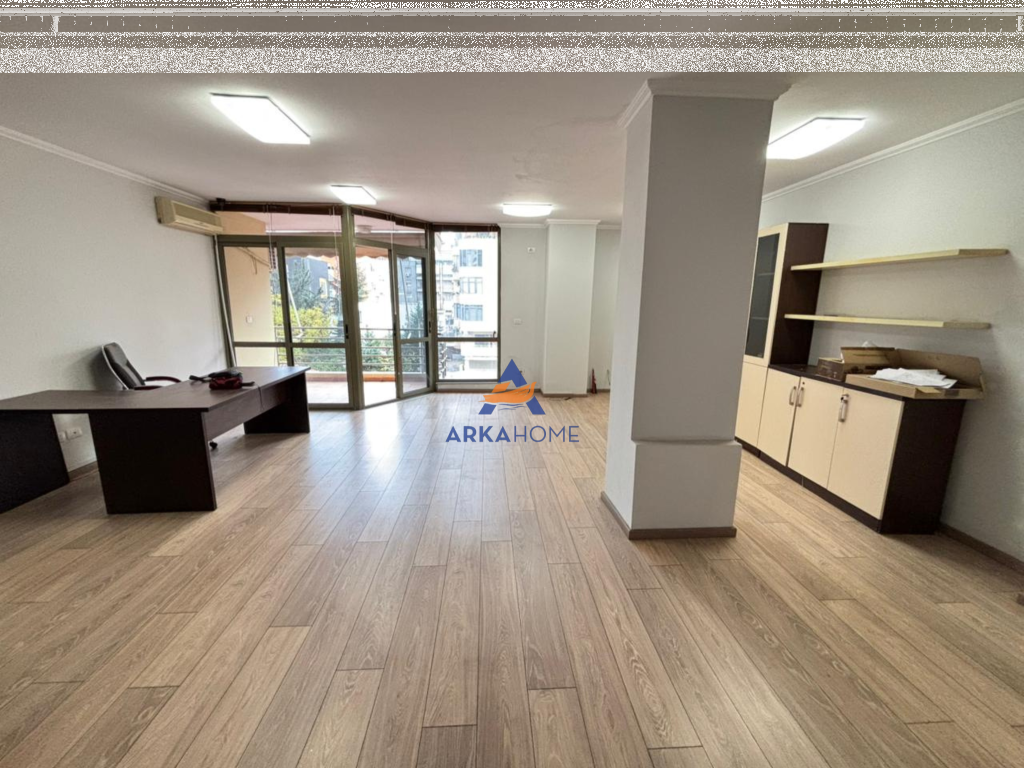 SHITET APARTAMENT 2+1 "RRUGA MUHAMET GJOLLESHA" 258.000 EURO