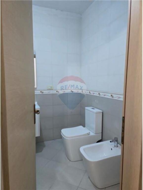 Appartamento - In Affitto 2+1 +PARCHEGGIO