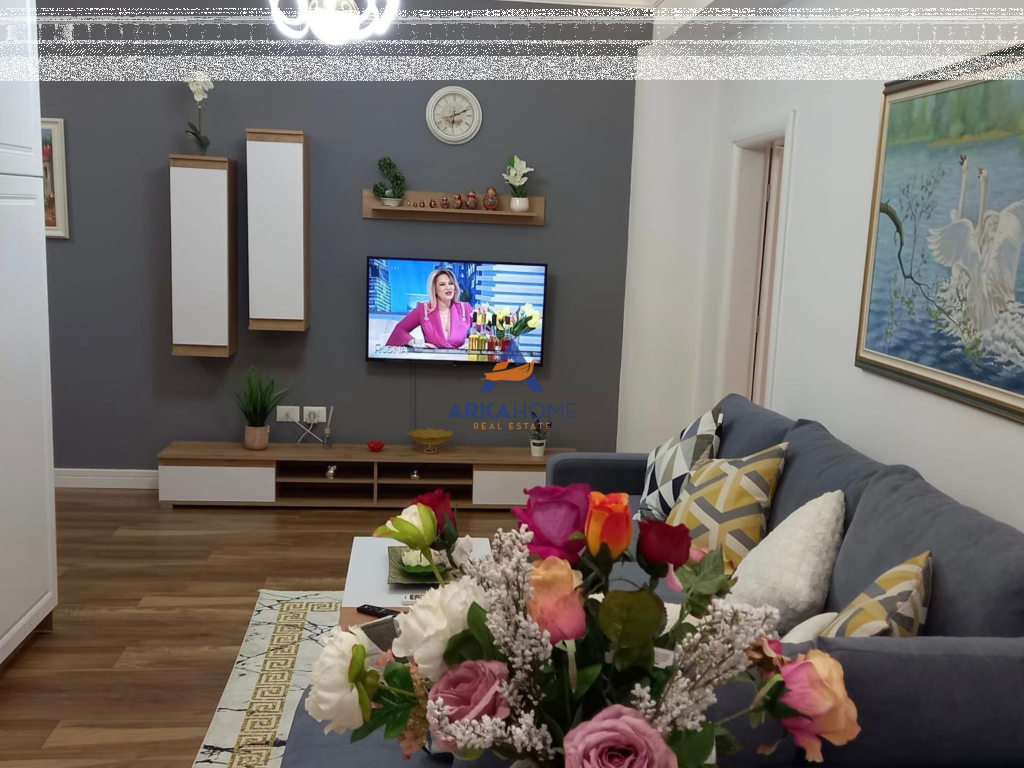 JEPET ME QERA APARTAMENT 1+1+BALLKON "RRUGA MARGARITA TUTULANI,LIQENI I TIRANES" 75000 LEKË (I DISKUTUSHEM)